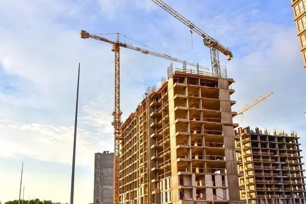 关于建设工程企业资质延期